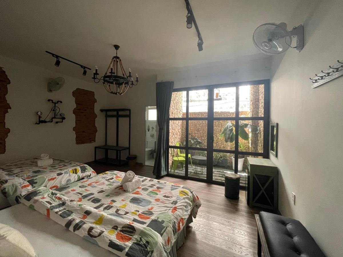 Lucas Inn Dalat Exteriör bild