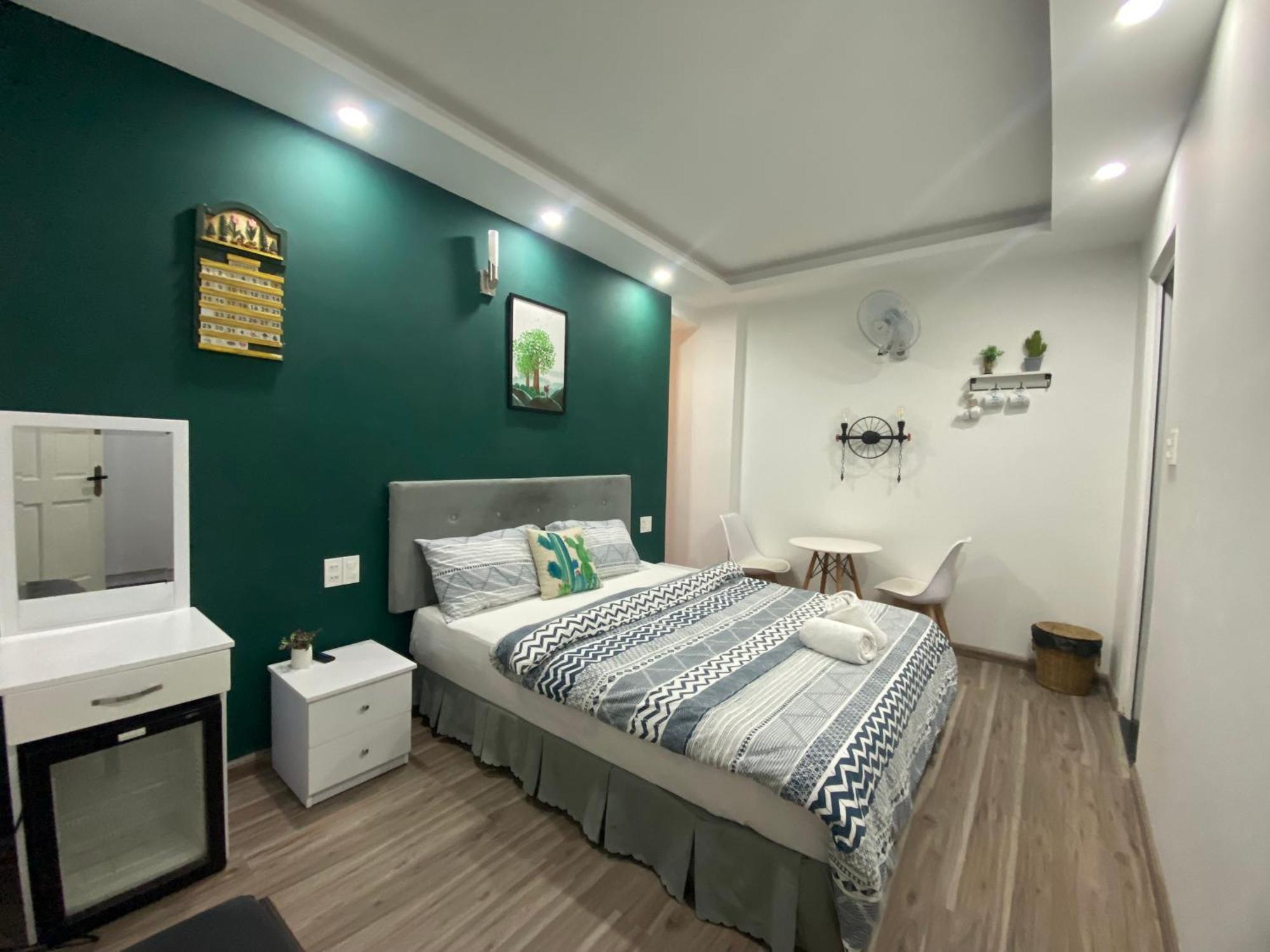Lucas Inn Dalat Exteriör bild