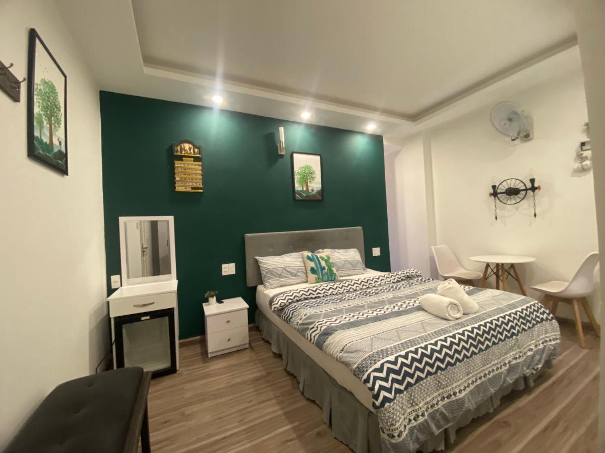 Lucas Inn Dalat Exteriör bild